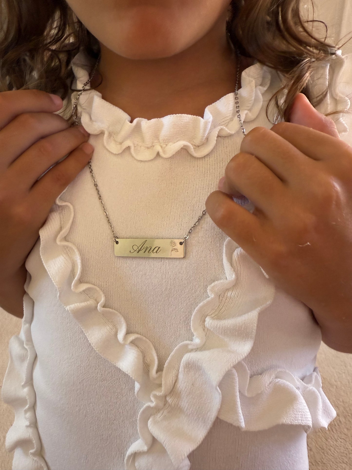 Stainless steel bar necklace